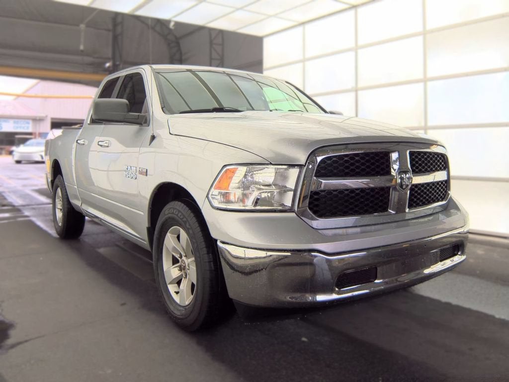 2016 RAM 1500 SLT