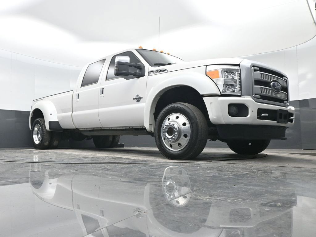 2016 Ford Super Duty F-450 DRW XL