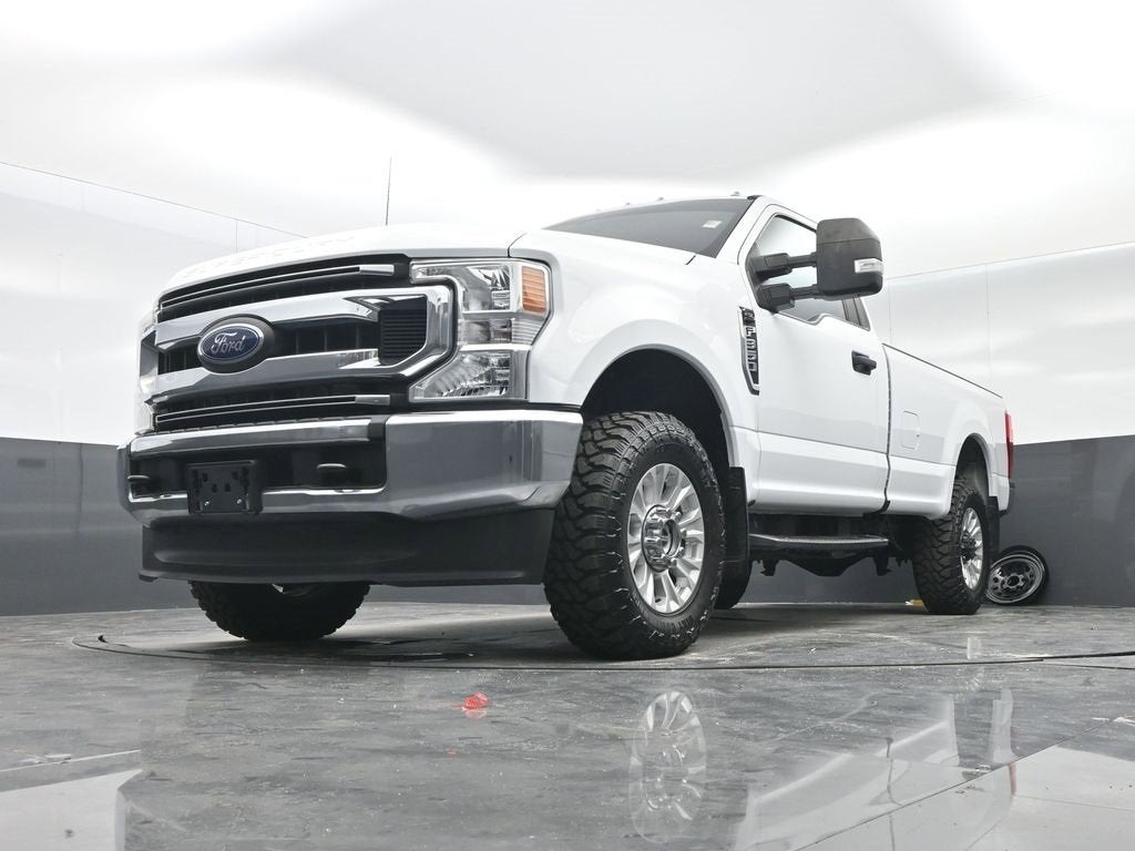 2022 Ford Super Duty F-350 SRW XL