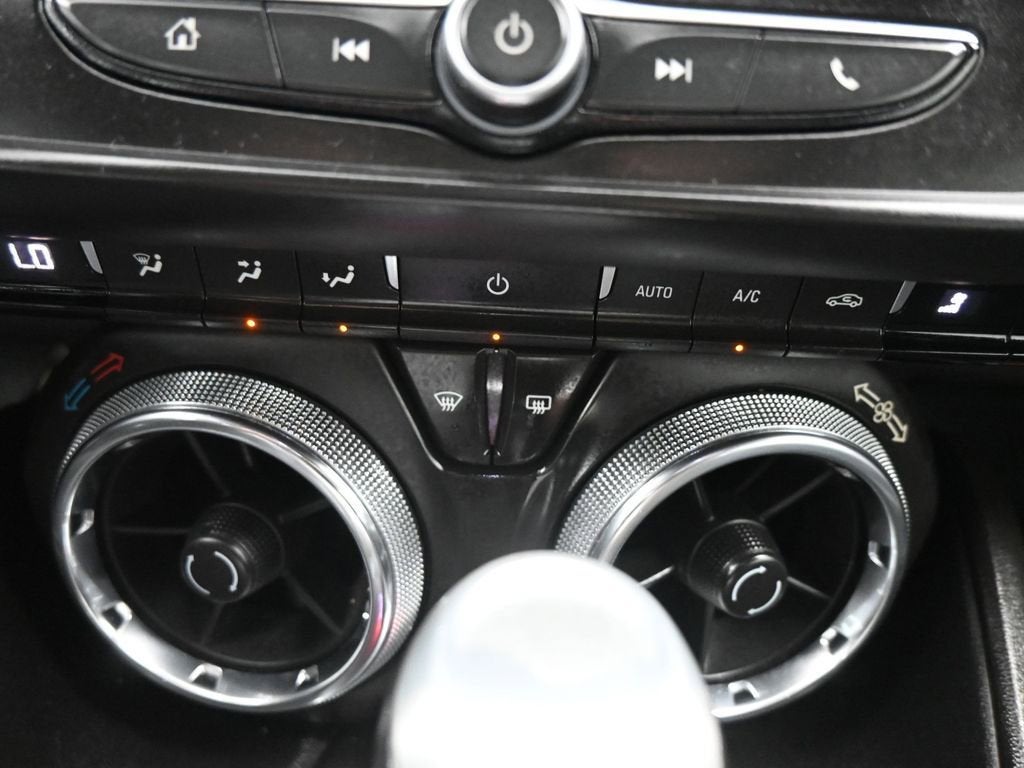 2019 Chevrolet Camaro 1LT