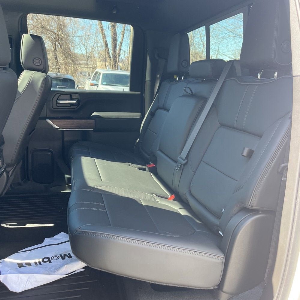 2023 Chevrolet Silverado 3500 HD High Country DRW