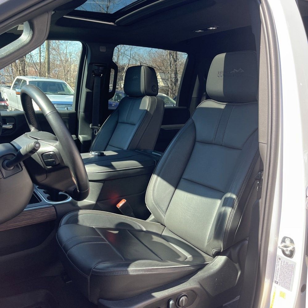 2023 Chevrolet Silverado 3500 HD High Country DRW