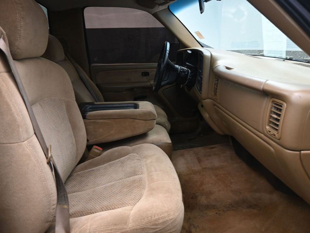 2000 Chevrolet Silverado 1500 LS