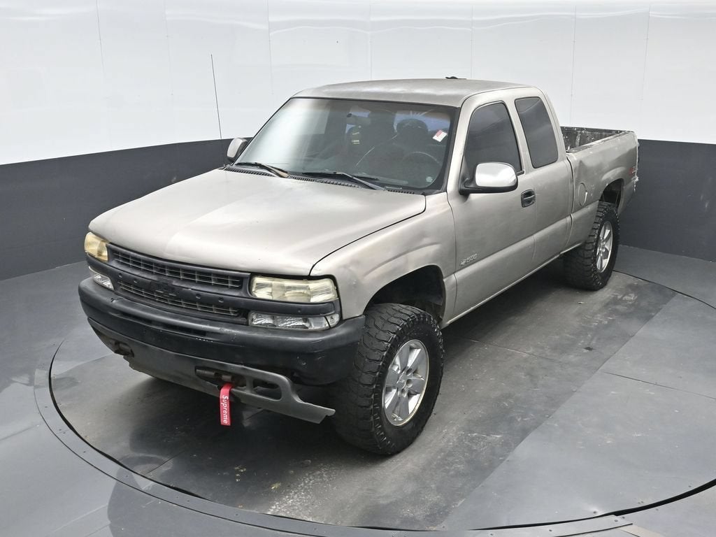 2002 Chevrolet Silverado 1500 Base