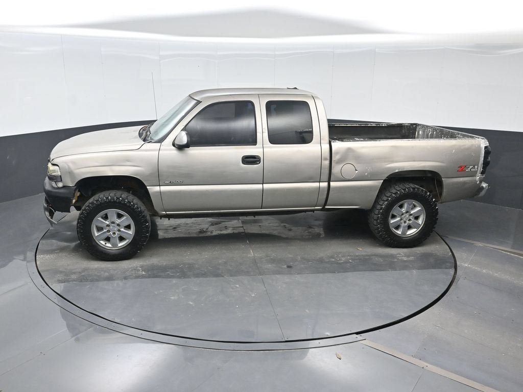 2002 Chevrolet Silverado 1500 Base