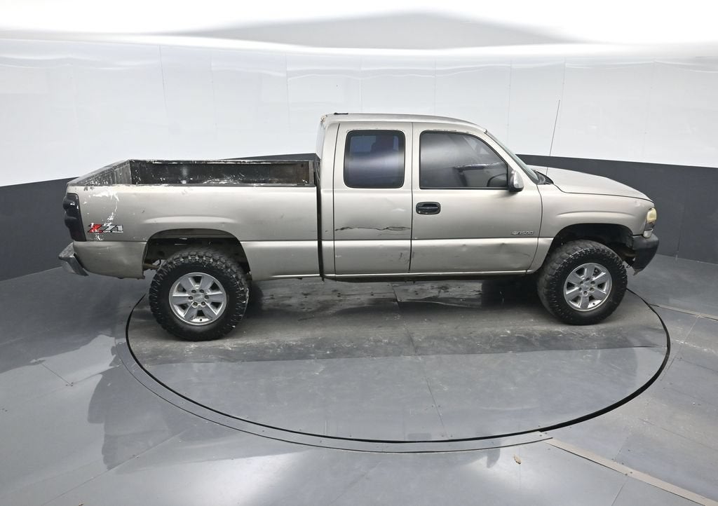2002 Chevrolet Silverado 1500 Base