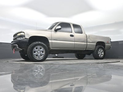 2002 Chevrolet Silverado 1500 Base