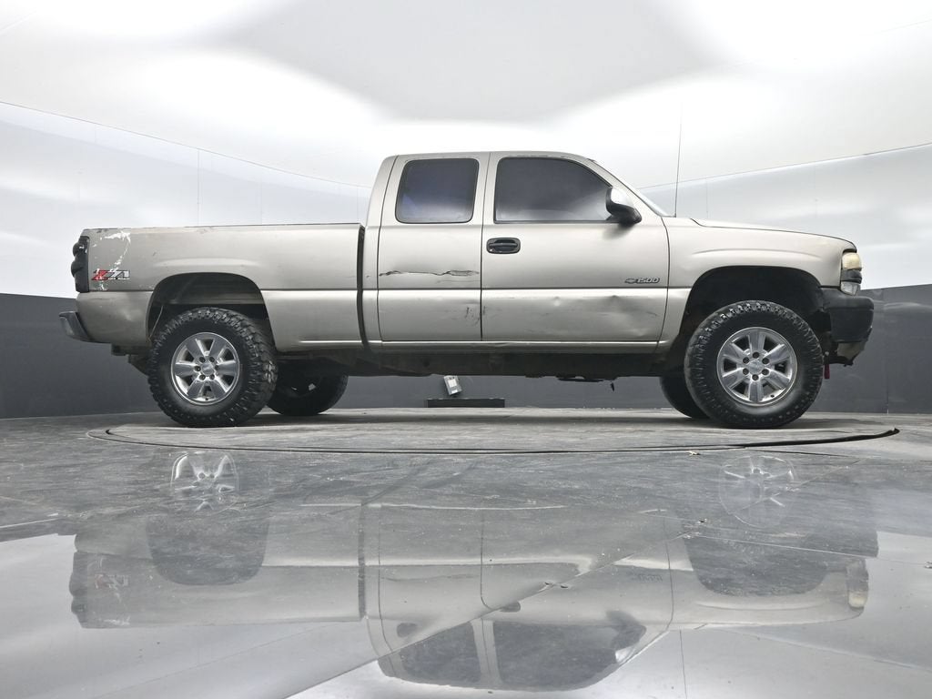 2002 Chevrolet Silverado 1500 Base