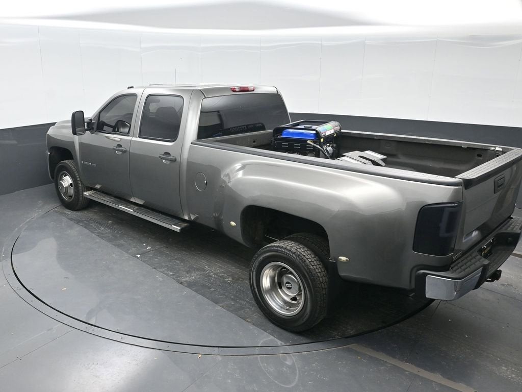 2009 Chevrolet Silverado 3500 HD DRW Work Truck
