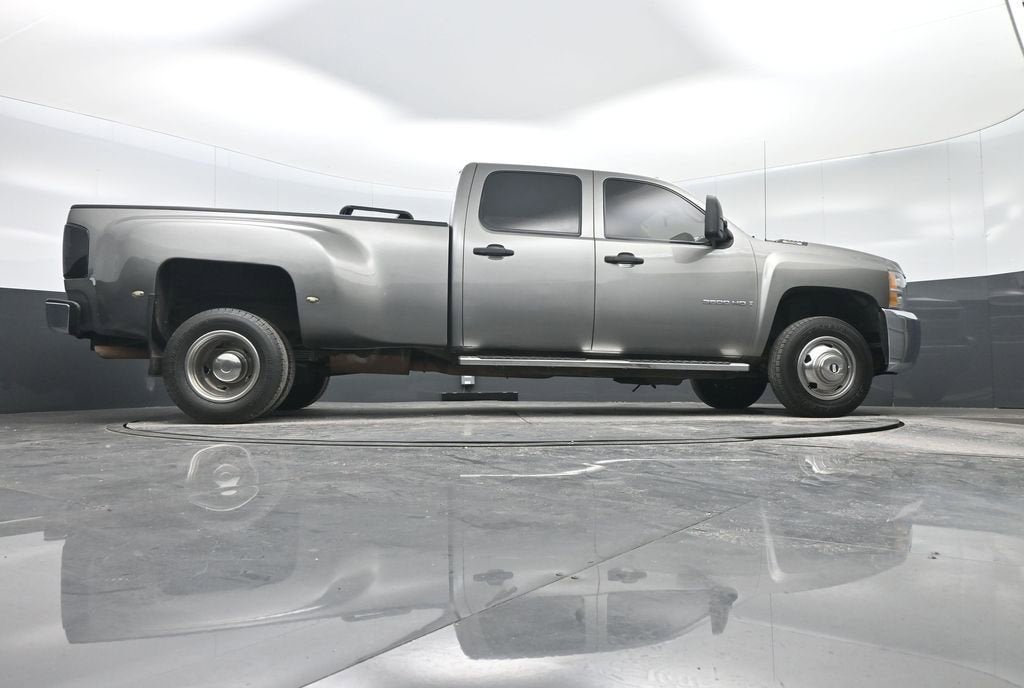 2009 Chevrolet Silverado 3500 HD DRW Work Truck