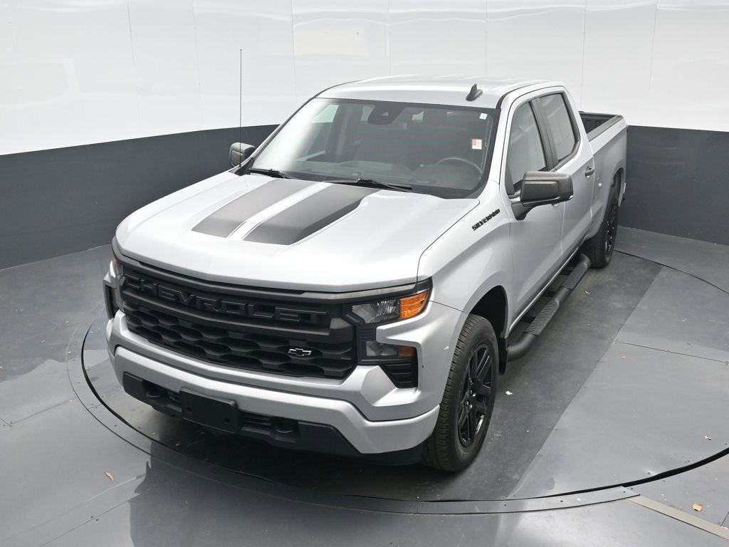 2022 Chevrolet Silverado 1500 Custom