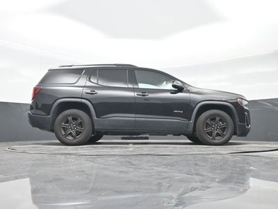 2021 GMC Acadia AT4