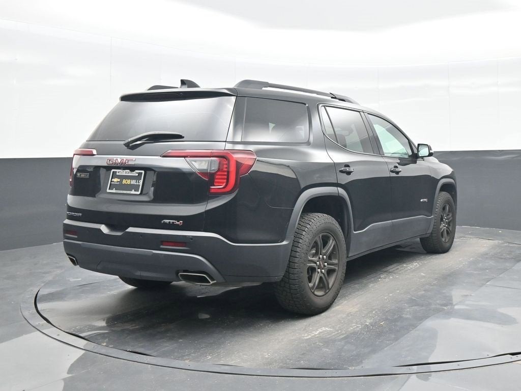 2021 GMC Acadia AT4