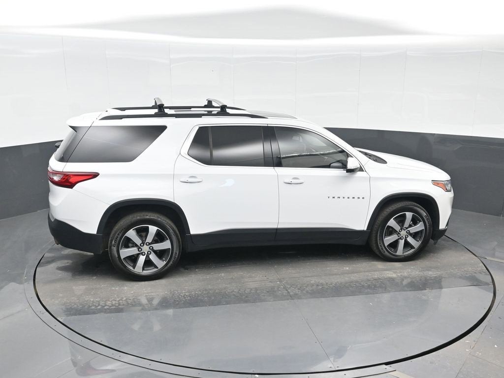 2021 Chevrolet Traverse LT Leather