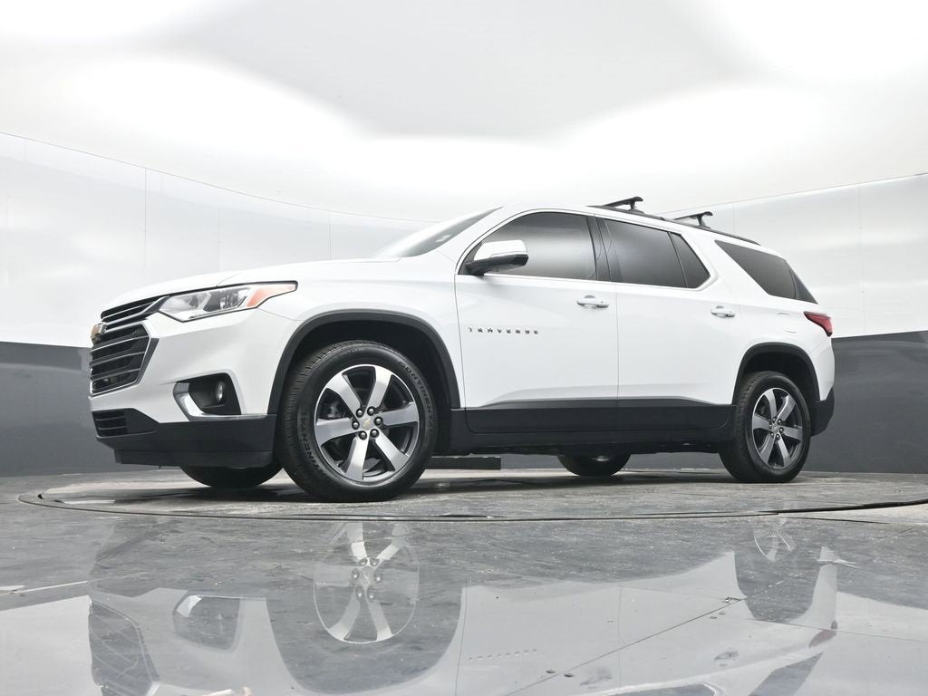 2021 Chevrolet Traverse LT Leather