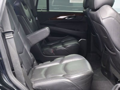2018 Cadillac Escalade Luxury