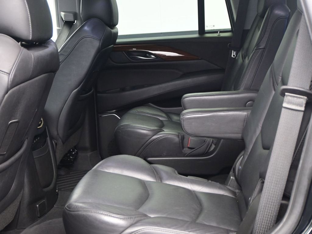 2018 Cadillac Escalade Luxury