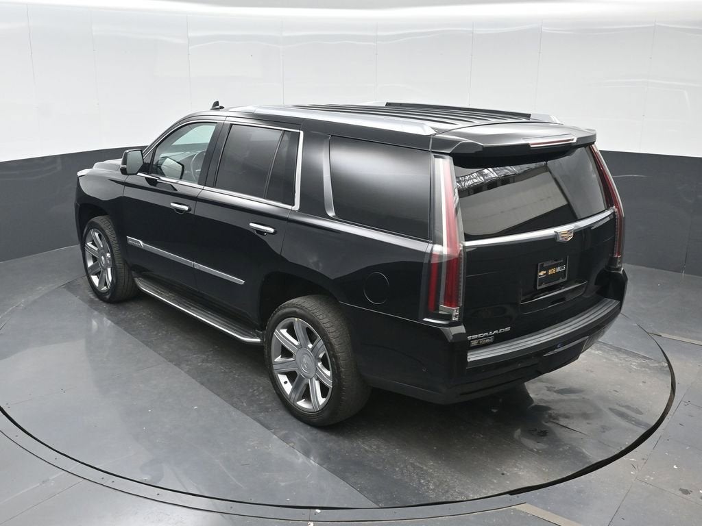 2018 Cadillac Escalade Luxury