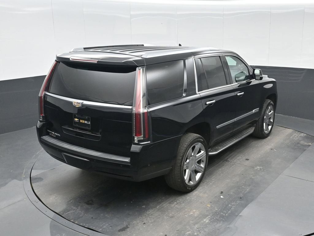 2018 Cadillac Escalade Luxury
