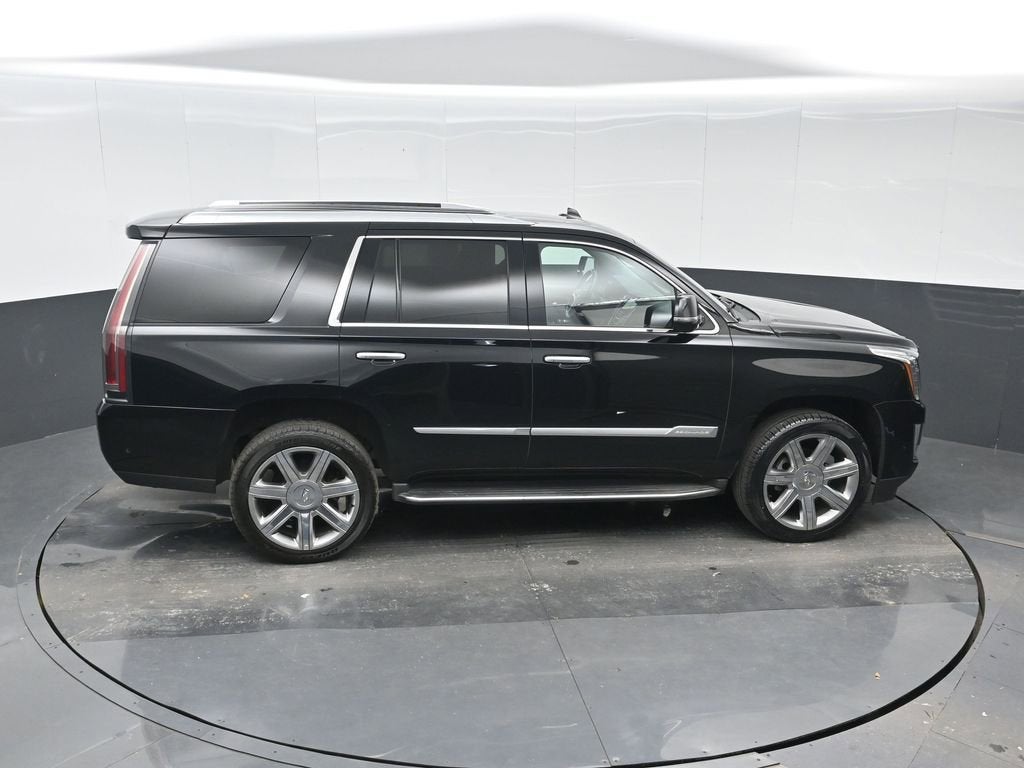 2018 Cadillac Escalade Luxury