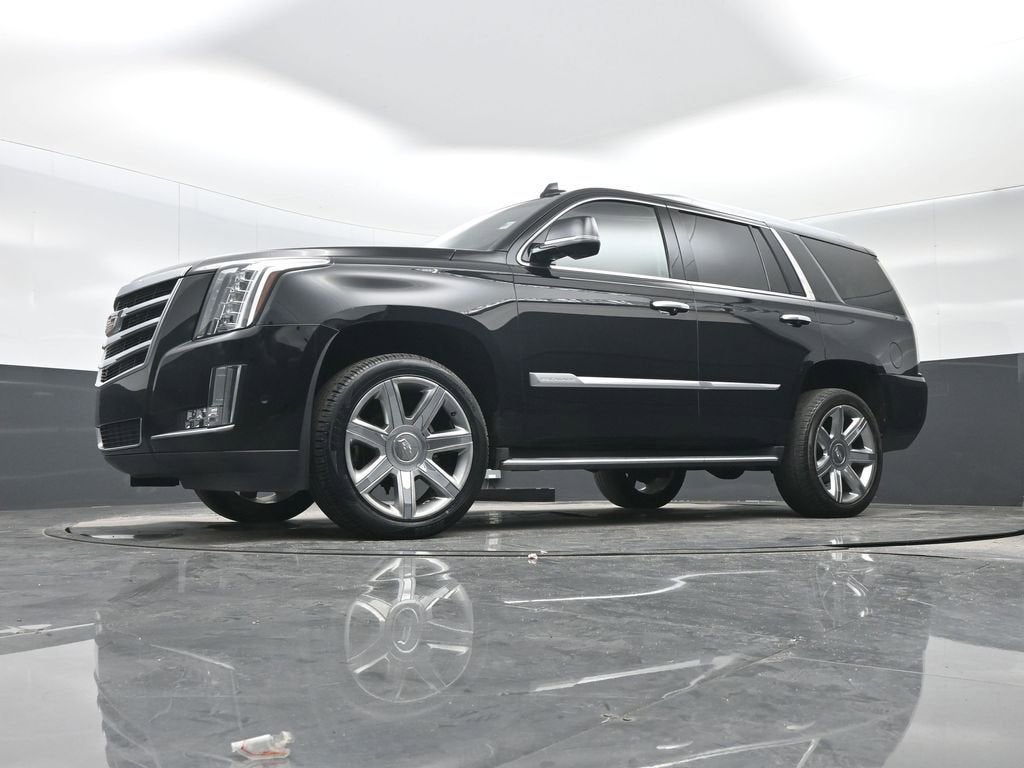2018 Cadillac Escalade Luxury