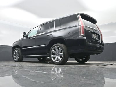 2018 Cadillac Escalade Luxury