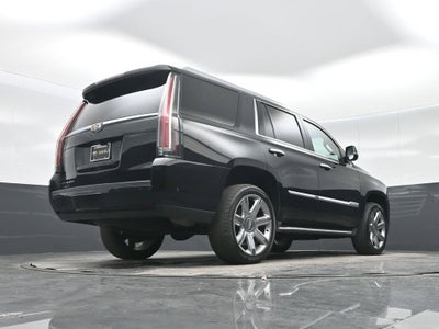 2018 Cadillac Escalade Luxury