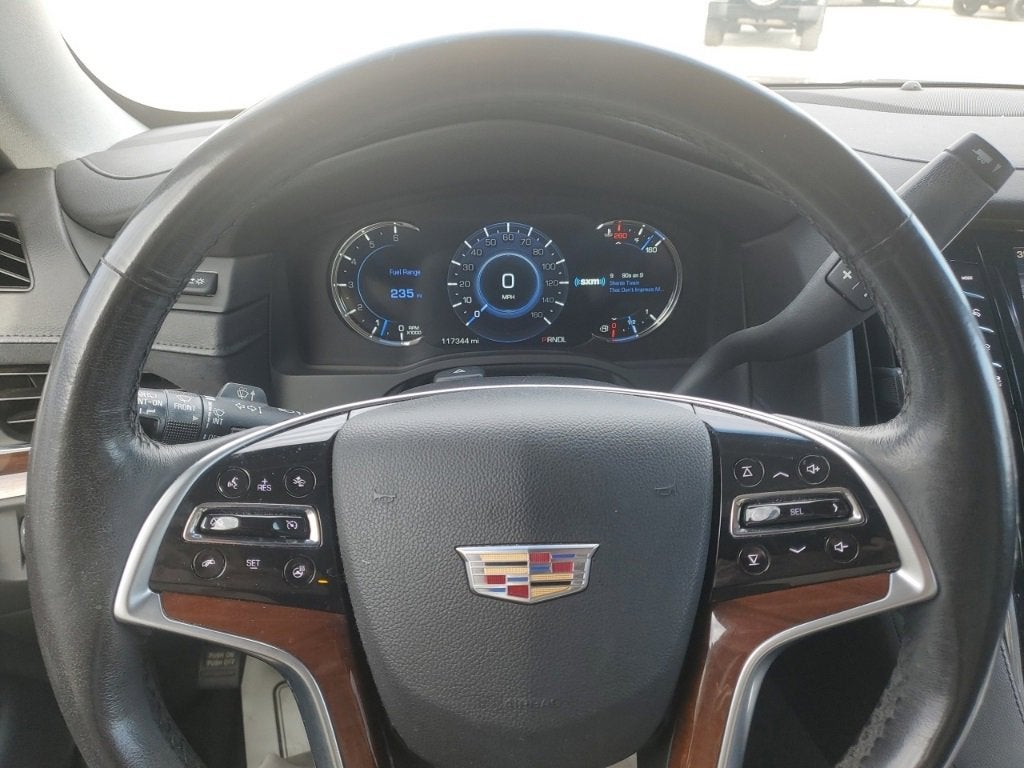 2018 Cadillac Escalade Luxury