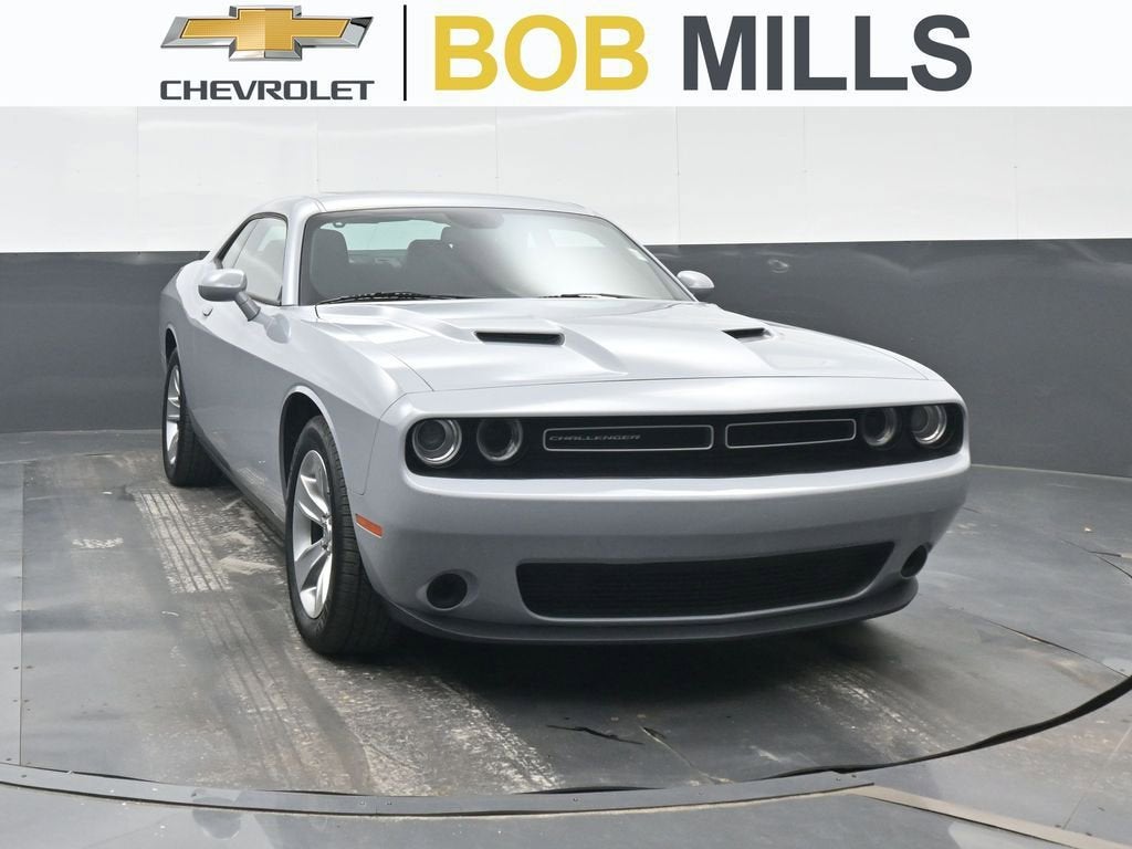 2021 Dodge Challenger SXT