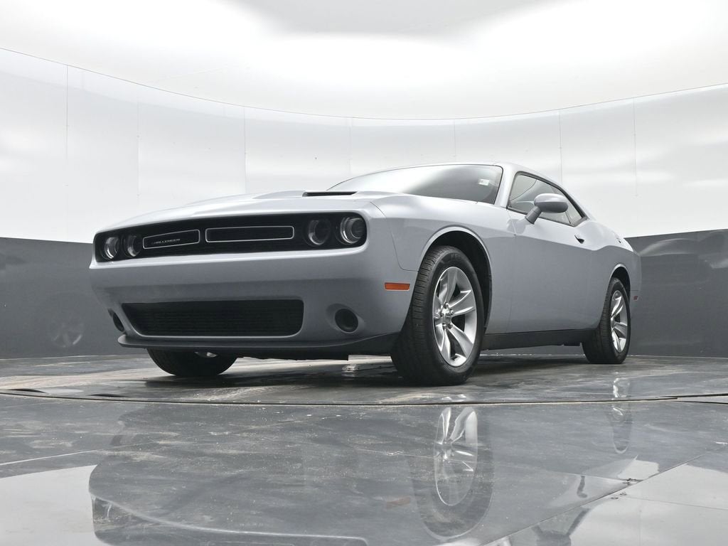 2021 Dodge Challenger SXT