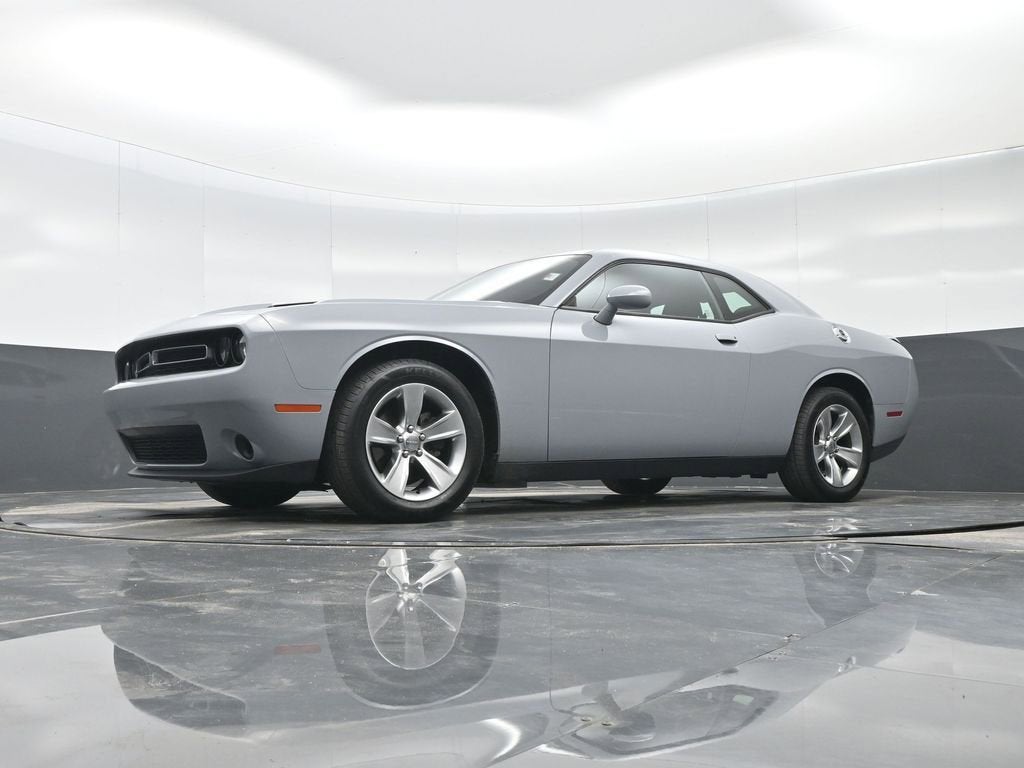 2021 Dodge Challenger SXT