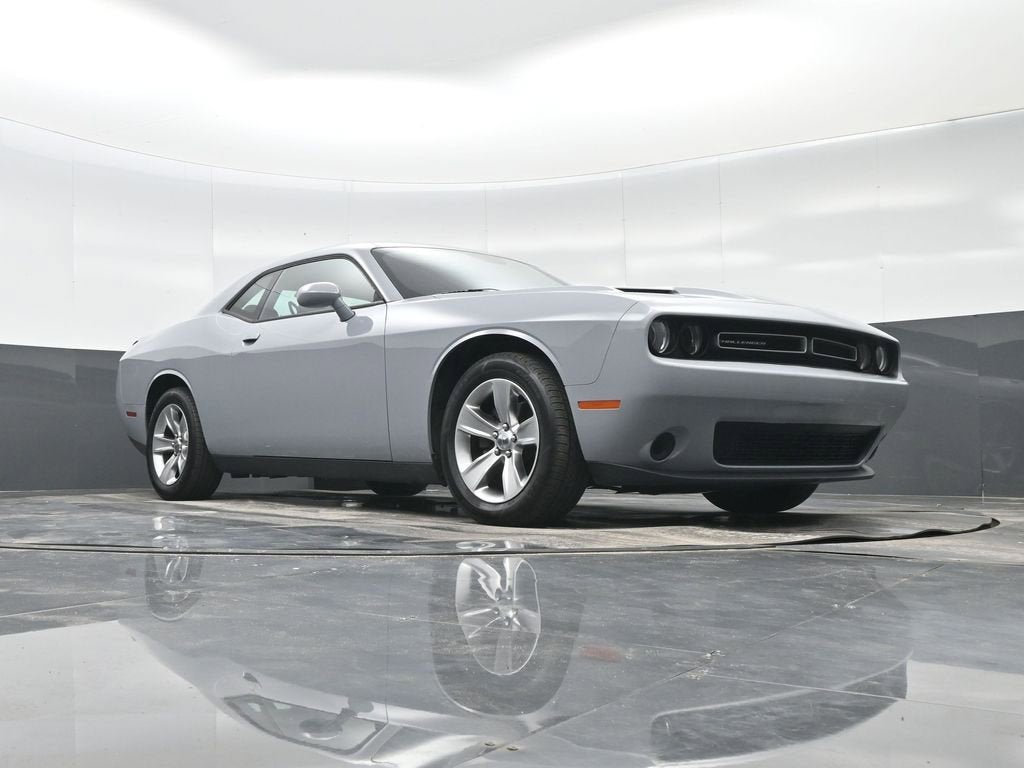2021 Dodge Challenger SXT