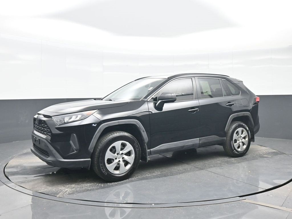 2020 Toyota RAV4 LE