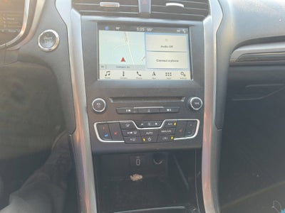 2017 Ford Fusion Hybrid SE
