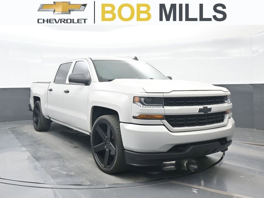 2018 Chevrolet Silverado 1500 Custom