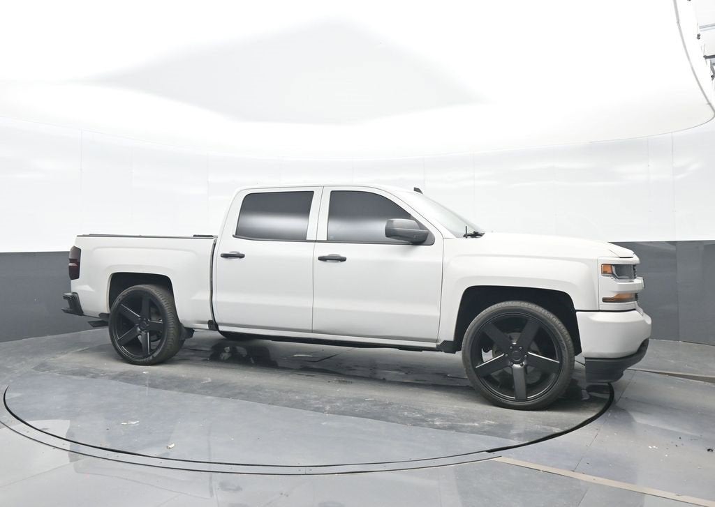 2018 Chevrolet Silverado 1500 Custom