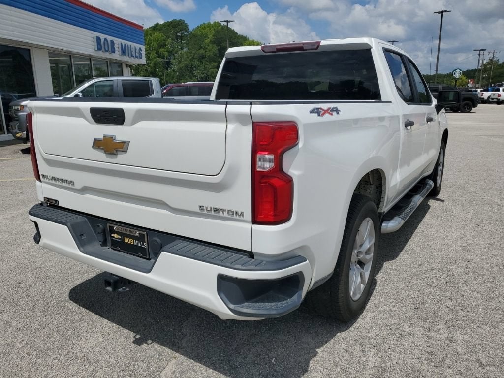 2022 Chevrolet Silverado 1500 LTD Custom