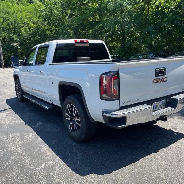 2017 GMC Sierra 1500 SLT