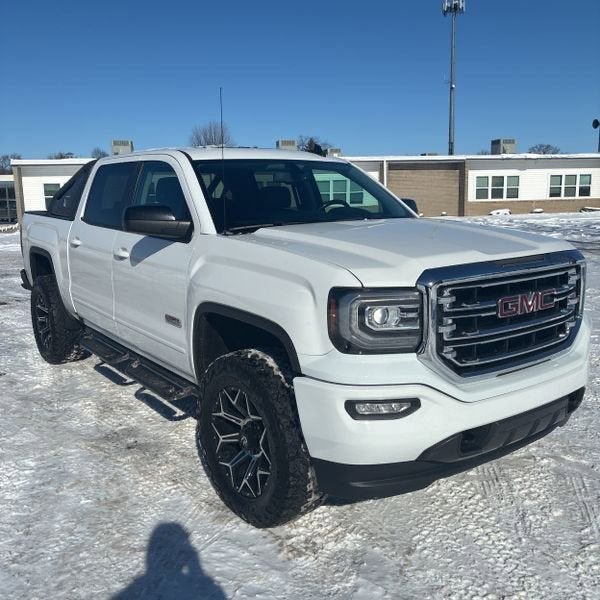 2017 GMC Sierra 1500 SLT