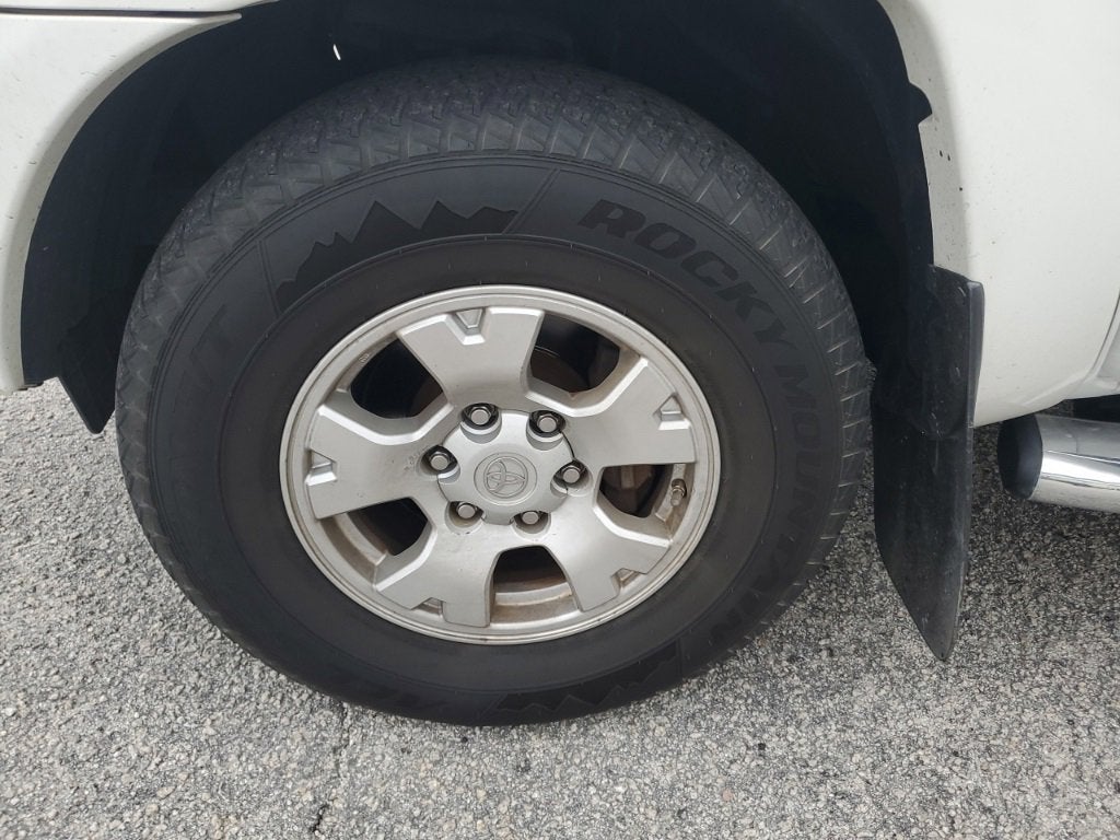 2015 Toyota Tacoma Base