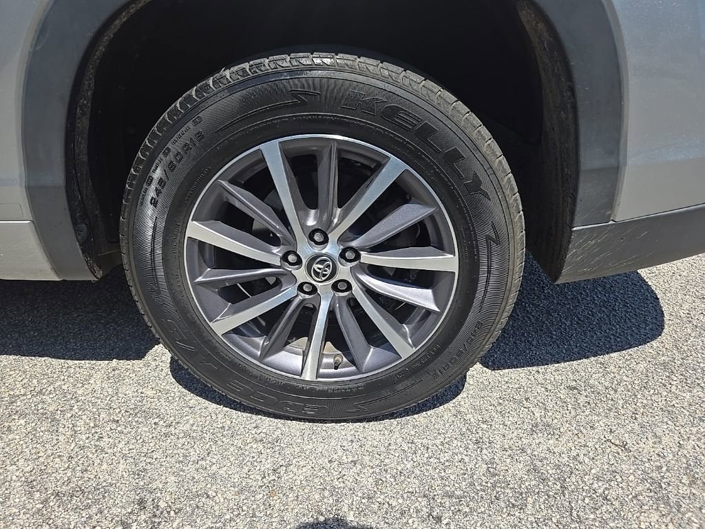 2018 Toyota Highlander SE