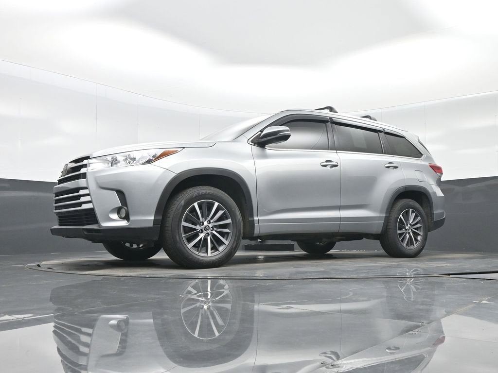 2018 Toyota Highlander SE