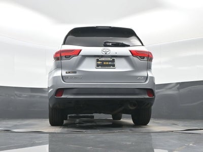 2018 Toyota Highlander SE