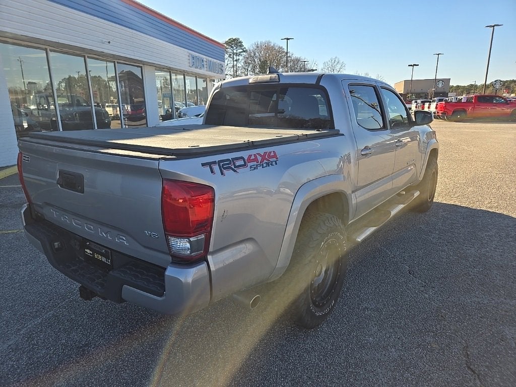 2016 Toyota Tacoma SR