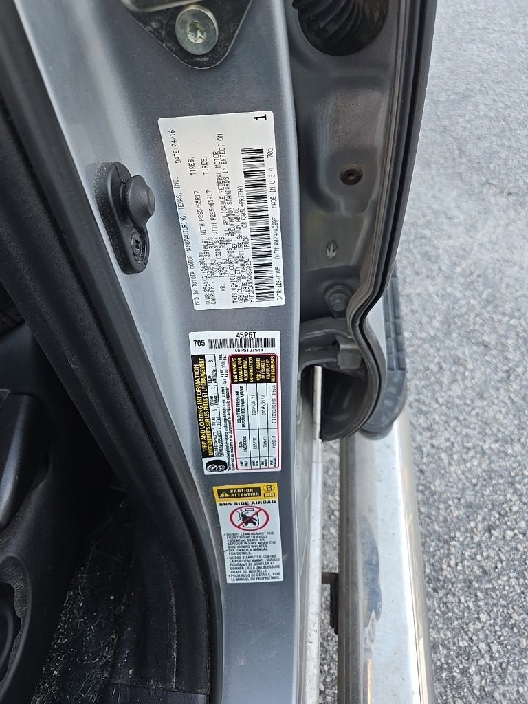 2016 Toyota Tacoma SR