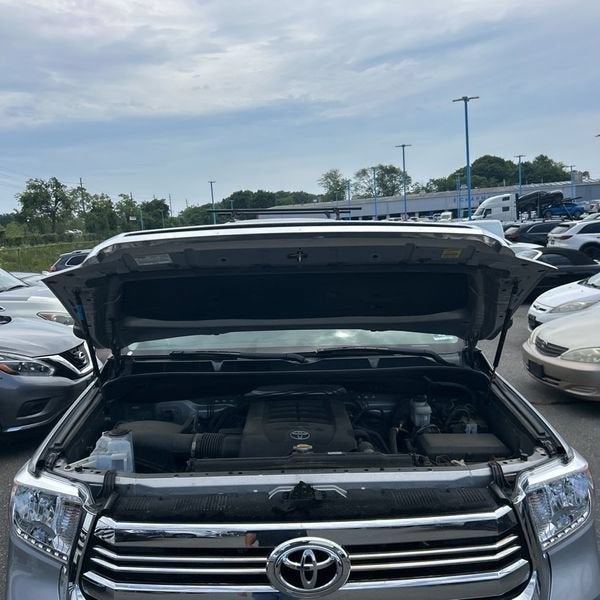 2017 Toyota Tundra 4WD SR5