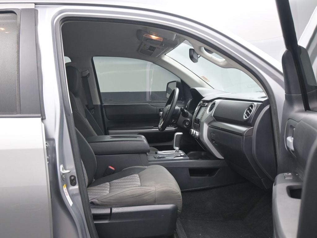 2018 Toyota Tundra 4WD SR5