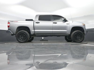 2018 Toyota Tundra 4WD SR5