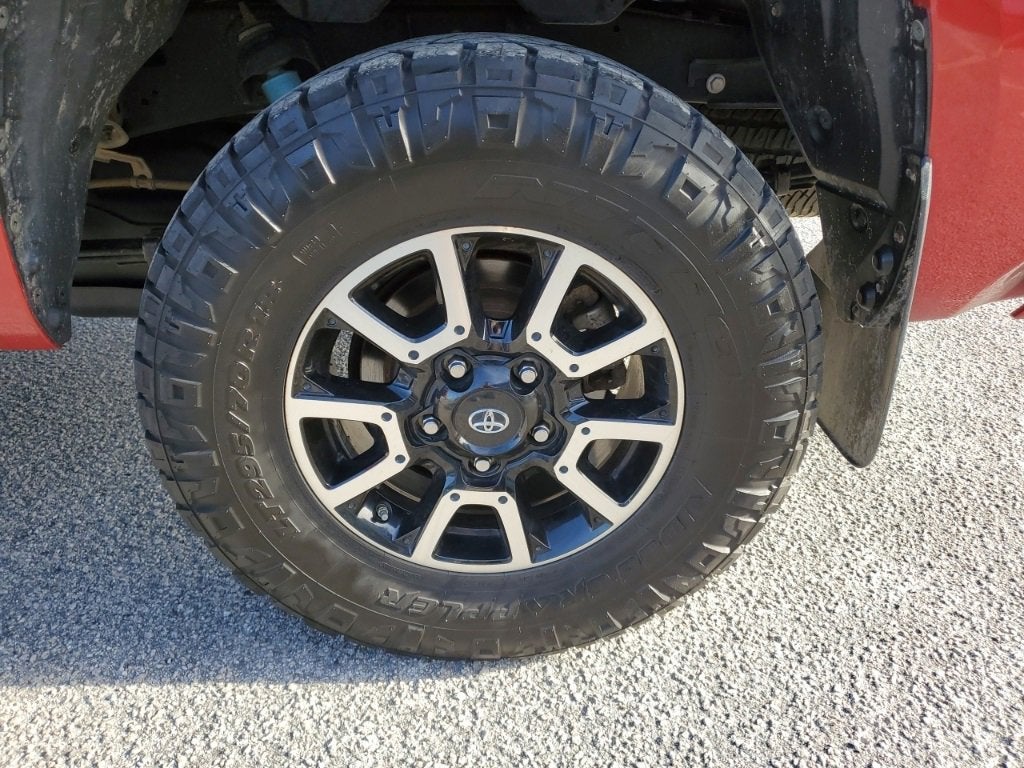 2019 Toyota Tundra 4WD SR5