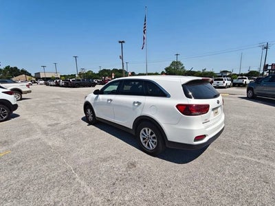 2020 Kia Sorento LX V6